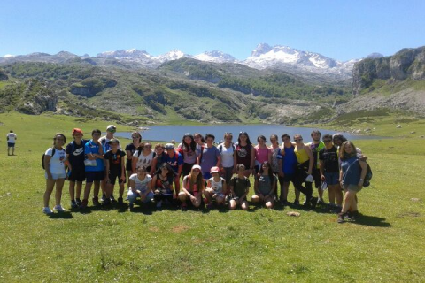 ALUMNOS DE 2º DE LA ESO EN LOS PICOS DE EUROPA. FOTOS.