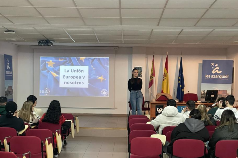 VISITA DE LA ASOCIACIÓN EQUIPO EUROPA A NUESTRO CENTRO.